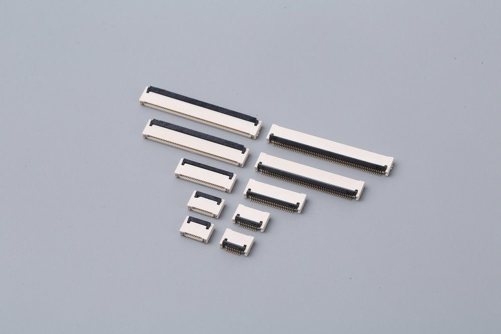 1,0 conector del Alfiler FFC del contacto ZIF 4 de la parte inferior del conector H2.0mm de la echada FPC del milímetro